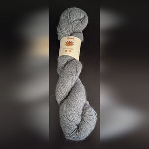 NWT Mimi Lotus Yarns Grey/Blue Pure Mink Crafting Crochet Knit Yarn